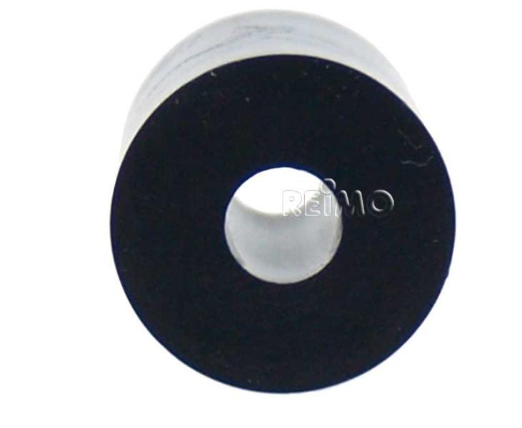 Rozperná objímka okrúhla čierna z PA, H28mm x 24mm, stred otvoru 8,4mm