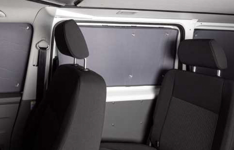 Tepelné zatemňovacie rohože s upevnením pomocou prísaviek pre Ford Tourneo Custom >2023