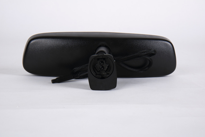 Spätné zrkadlo s integrovaným 4,3" monitorom</p>