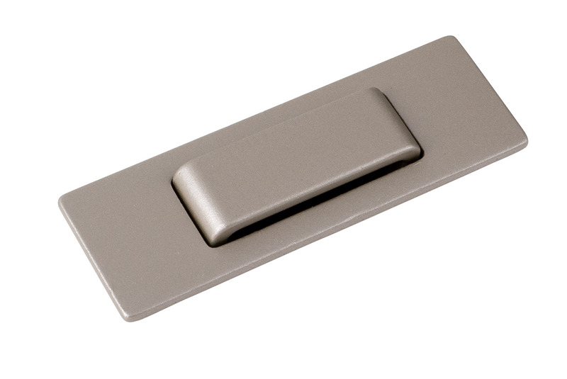 Zámok s tlačidlom – mosadz a ABS, 63 × 20 mm