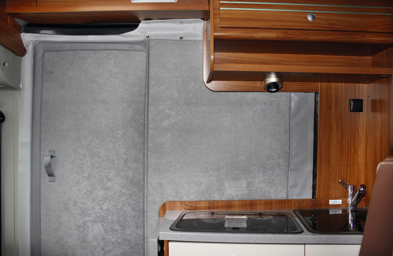 Tepelná clona na posuvné dvere, svetlosivá – Fiat Ducato X250/290, Peugeot Boxer / Jumper