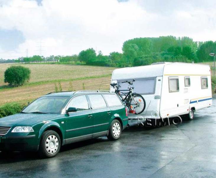 Adaptér na ťažné zariadenie pre nosič bicyklov</p>