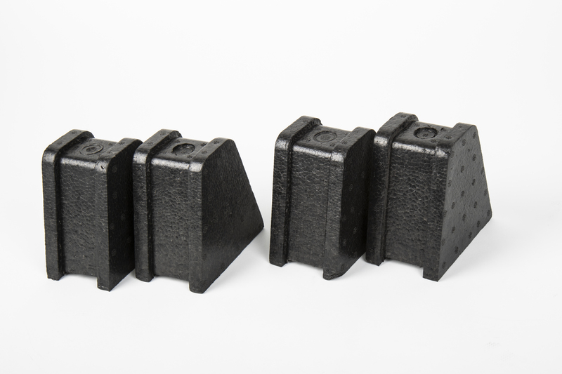 Rozpierka na použitie s prístreškom pre karavan - 4 kusy v sade</p>