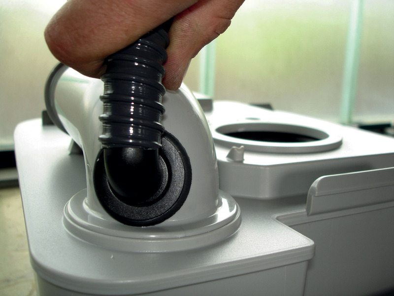 Odvzdušnenie SOG II, typ C, pre Porta-Potti, biely variant dverí</p>