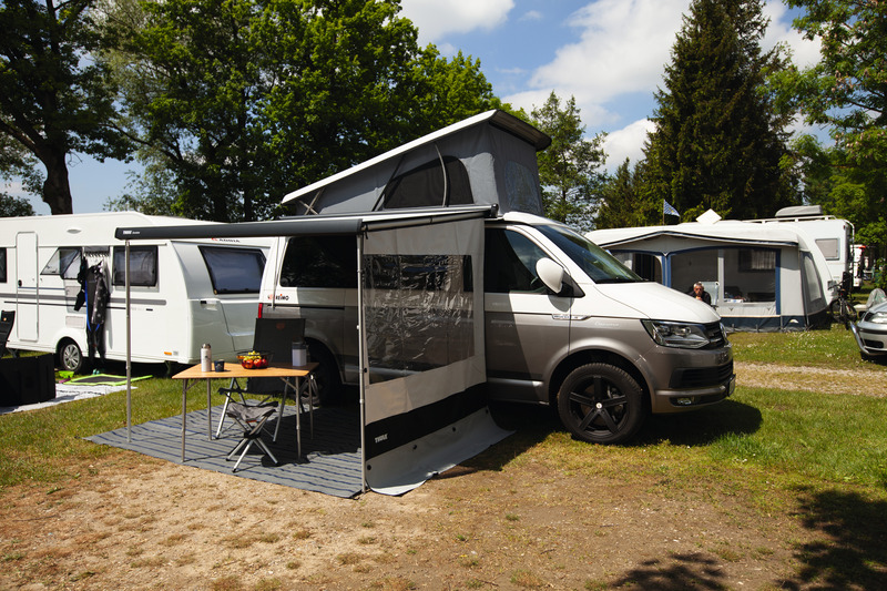 Markíza Thule Omnistor 4900, 260 cm, vrátane adaptéra Multirail, Reimo Exclusive