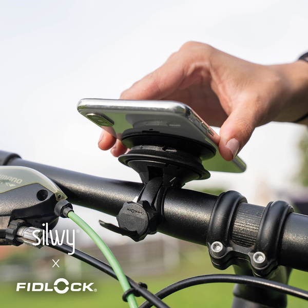Univerzálny magnetický držiak na mobil pre bicykle, detské kočíky a podobne.