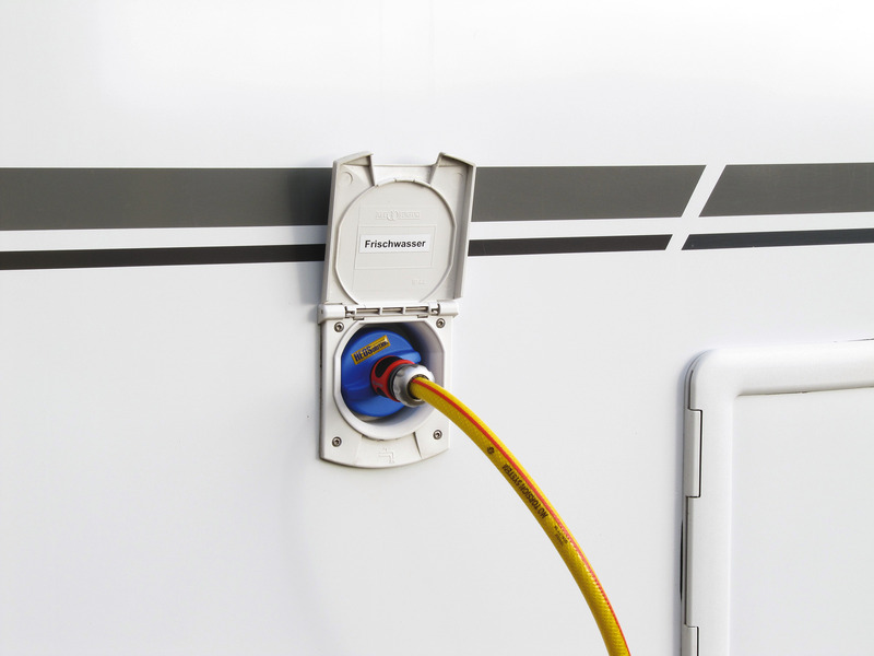HEOSwater connector – univerzálny uzáver na vodnú nádrž