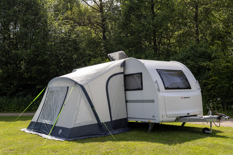 Reimo ONE BEAM AIR 220 – nafukovacia predsála k karavanu