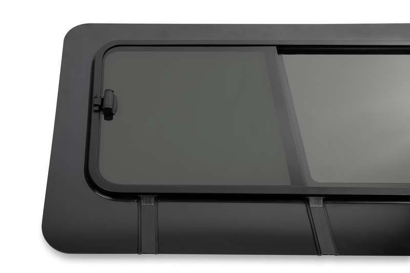 Renault Master 2010–2025 / Opel Movano 2010–2021 – posuvné okná