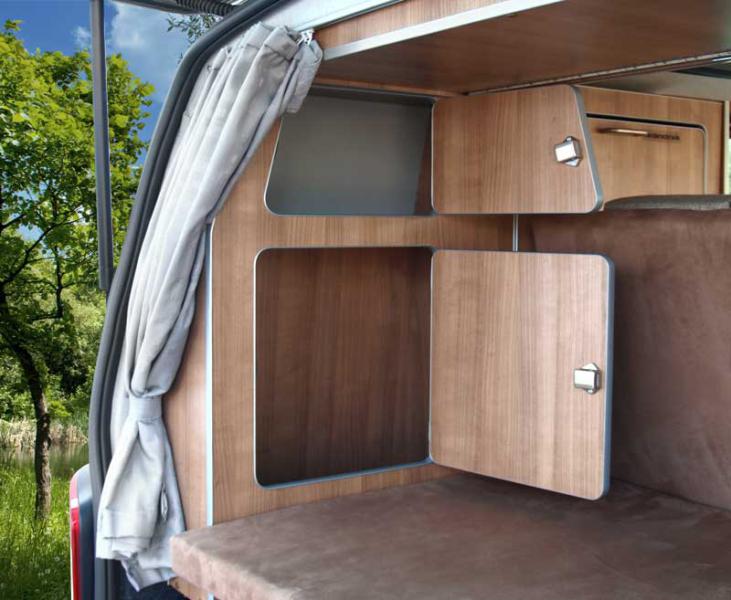 Skriňa na oblečenie a bielizeň pre nadstavbu TravelStyle T6/T5 KR – dub Catania