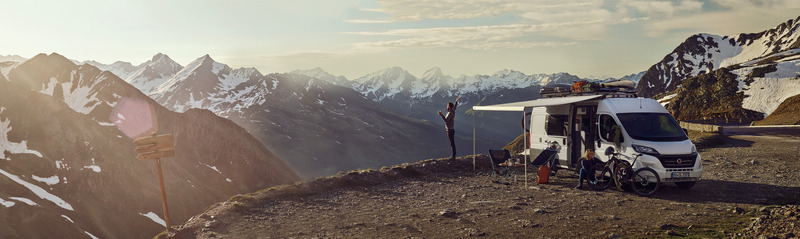 Markízy Thule 6300 antracitové 4,25 m, farba Mystic šedá