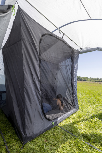 Vnútorný stan REIMO TOUR ACTION 7 nafukovacia markíza pre autobusy</p>