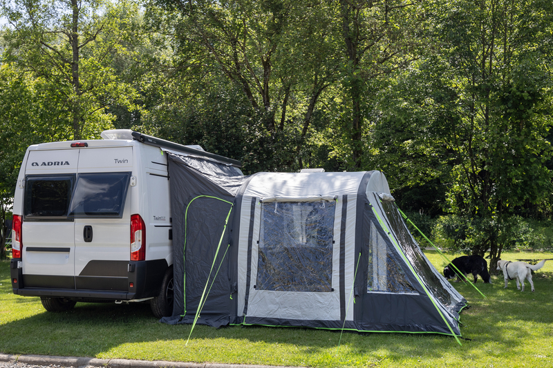 Nafukovacia markíza pre autobusy Tour Breeze Air - v 3 výškach upevnenia