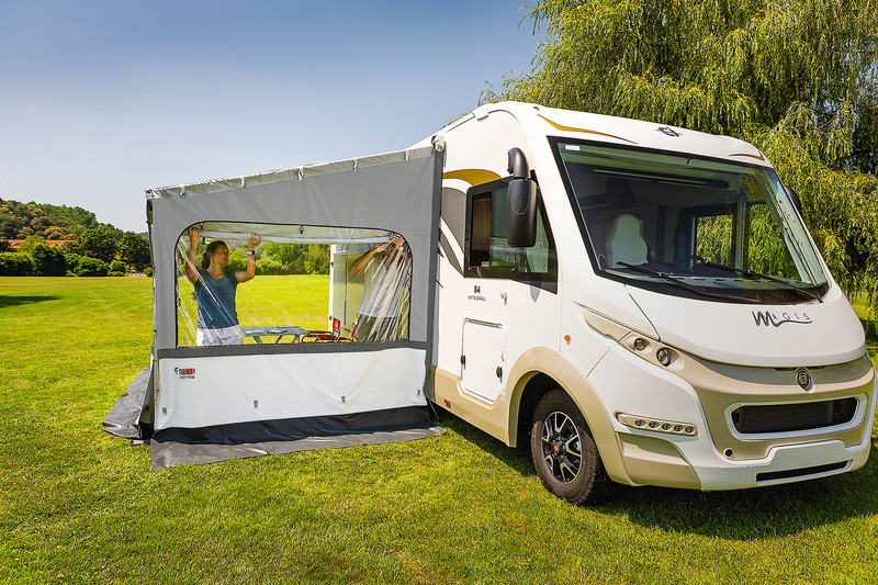 Bočný panel W Pro Shade pravý so zatemnením pre markízy F45,F80,F65L