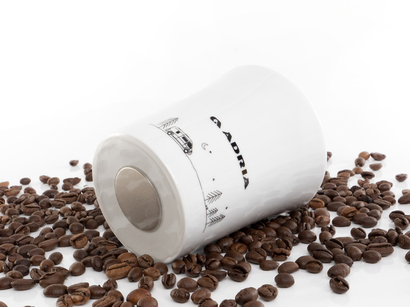 Porcelánové hrnčeky s magnetickým uchom - motív VAN - 270 ml - sada 2 ks</p>