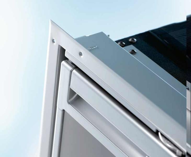 Rámček na upevnenie blesku CR110E