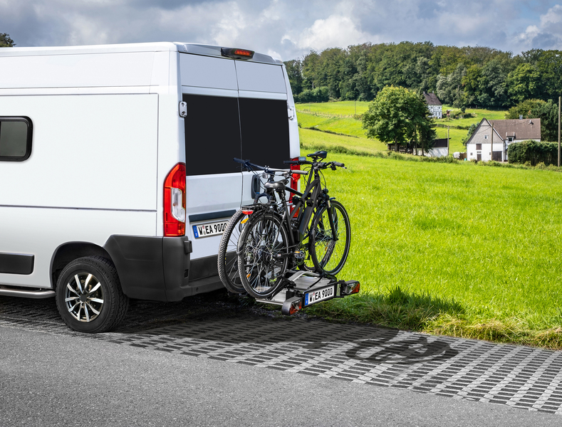 EUFAB SD 260 – nosič bicyklov s upevnením na krídlové dvere pre 2 bicykle