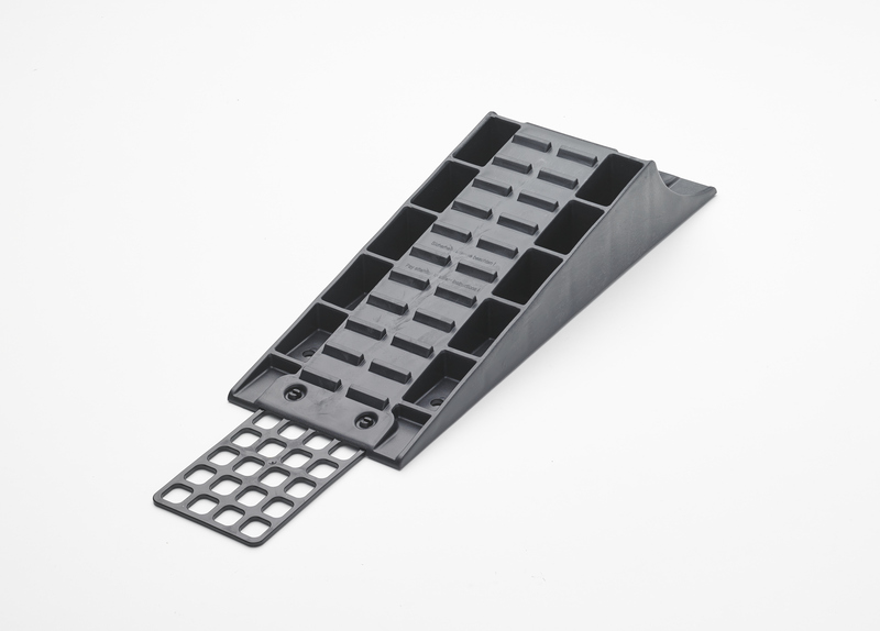 Štandardná pomôcka pre vyrovnávacie kliny