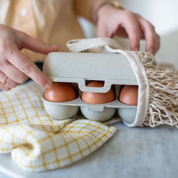 EGGS TO GO - krabička so 6 vajíčkami</p>