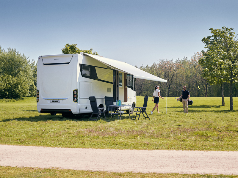 Strešná markíza Thule 9200 Dĺžka: 5,0 m Skriňa: krémovo-biela