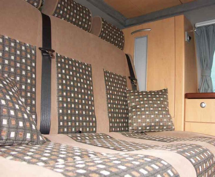 Čalúniková látka Ferrara, bežný meter, šírka cca 140 cm