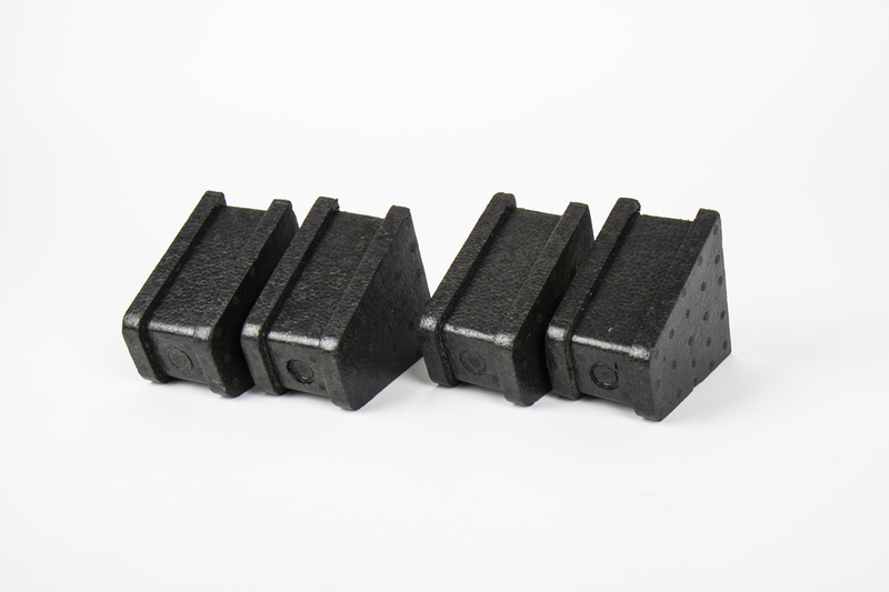 Rozpierka na použitie s prístreškom pre karavan - 4 kusy v sade</p>