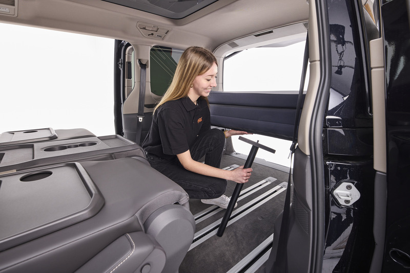 Sada oporných nôh (pre 5-miestne vozidlá) pre spací modul Volkswagen Multivan >202
