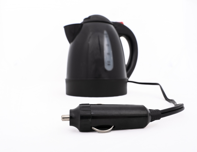 Rýchlovarná kanvica 12 V / 150 W – 1 l