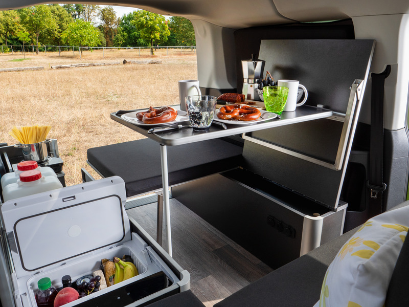 Stolová súprava Camp / Camp 2 a Weekender 2 pre modely Caddy Maxi a Ford Connect