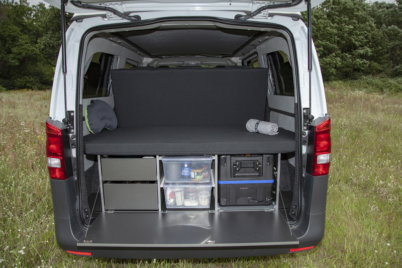 CampingBox WV – Vhodný pre modely VW T6.1 / T6 / T5 a Vito od roku 2014 s lavicou na spanie/sedenie Reimo Weekender