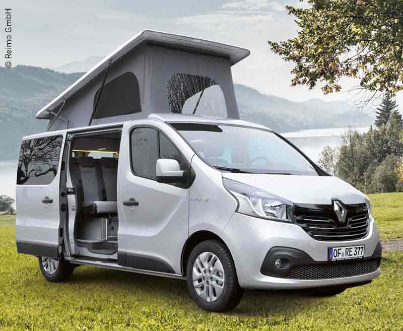 Renault Trafic so zdvíhacou strechou, dlhý rázvor, predná časť zdvihnutá