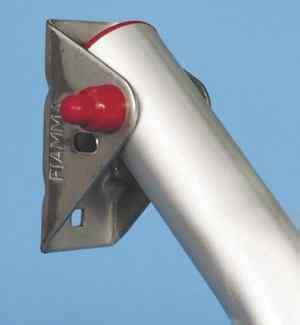 Hliníkový zadný nosič Carry Bike 200D kompletný pre Ducato wings