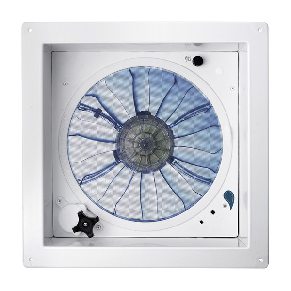 FantasticVent 7350 – strešný ventilátor s rozmermi 400 x 400 mm a motorom 12 V