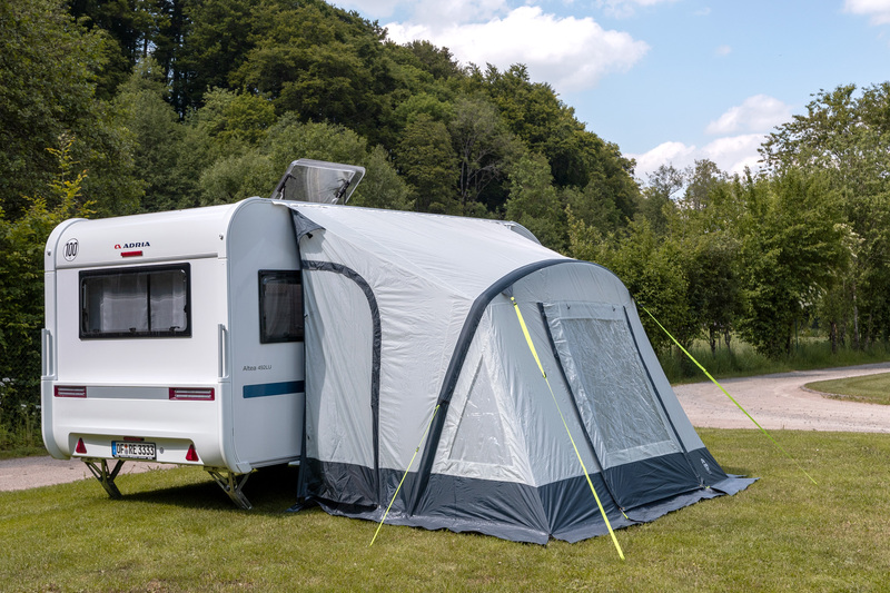 Reimo ONE BEAM AIR 220 – nafukovacia predsála k karavanu