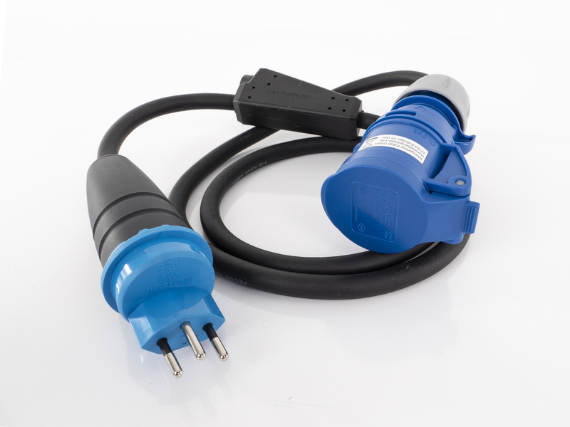 Adaptačný kábel CEE Švajčiarsko (zástrčka CH a spojka CEE) s 10A poistkou</p>