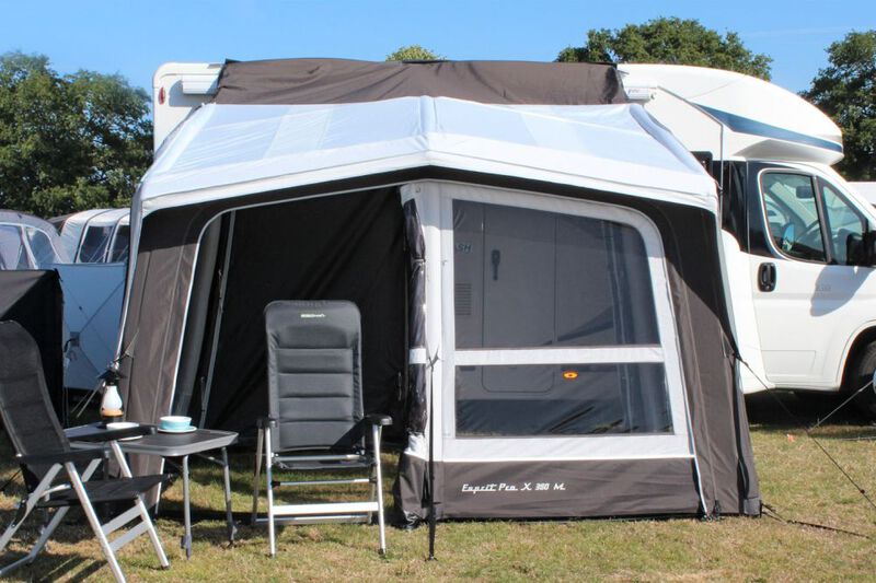 Outdoor Revolution ESPRIT PRO X 350M markíza pre obytné vozidlá</p>