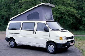 Montážny rám na strešnú posteľ Superflach pre VW T4 s dlhým rázvorom, s volantom na ľavej strane – s výrezom pre kabínu vodiča