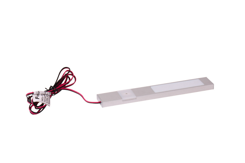 Carbest 12V LED svetlo 200 mm </p>