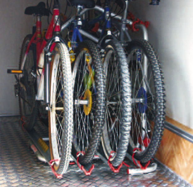 Garáž na bicykle Carry Bike Plus pre 2 / max. 4 bicykle