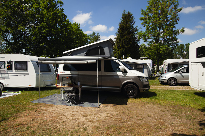 Markíza Thule Omnistor 4900, 260 cm, vrátane adaptéra Multirail, Reimo Exclusive