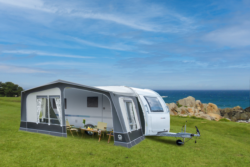 Markíza pre karavany PALERMO - s plachtou - veľkosť 13</p>