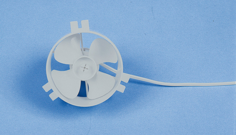 Okrúhly ventilátor 12V s ventiláciou švu