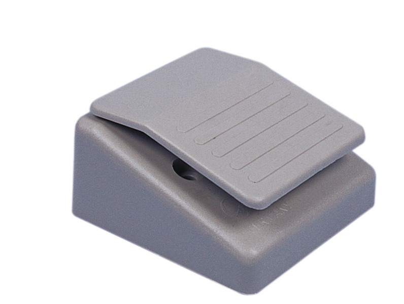 Nožný spínač vodného čerpadla