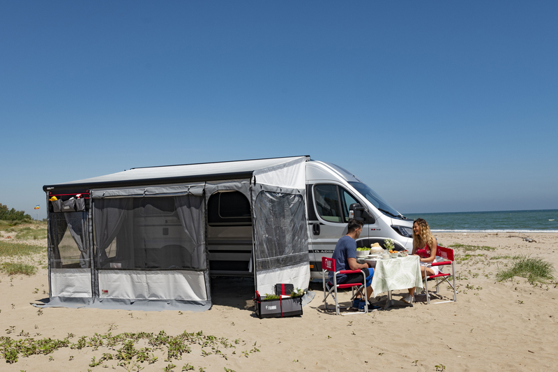 Predstan Fiamma pre modely F65/F80 Ducato H3 vrátane súpravy magnetov