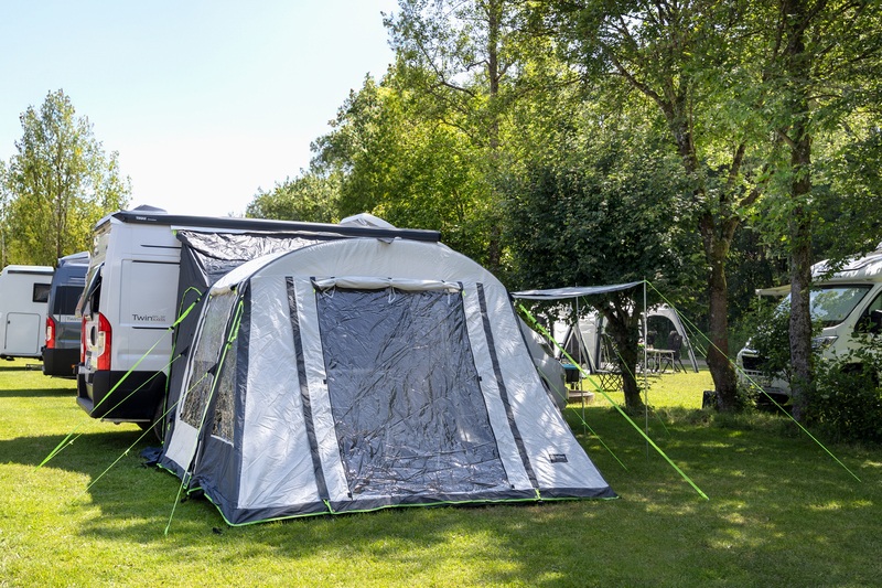 Nafukovacia markíza pre autobusy Tour Breeze Air - v 3 výškach upevnenia