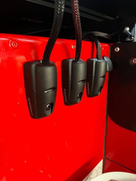 Strešný kanál Scanstrut 6-10 mm - horizontálny - čierny</p>