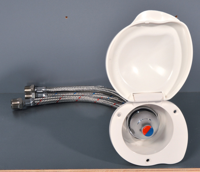 Zmiešavací ventil pre vonkajšiu sprchu