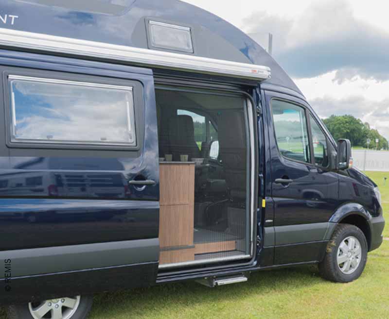 Mušľová clona 1960x1360 mm - MB Sprinter od 2006 vysoká verzia</p>