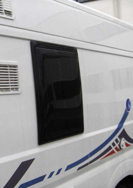 Zavesené. Výklopné okno. Ducato 02–06, ľavá strana, matné sklo 2002 – 06/