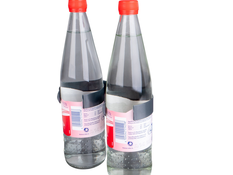 Dvojitá klietka na fľaše